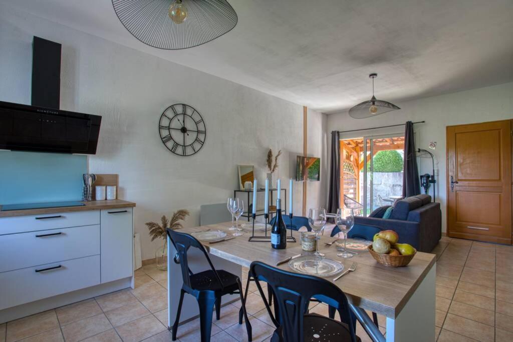 Sarlat - 24 - L'Appartement D'Euphe Avec Piscine Екстериор снимка