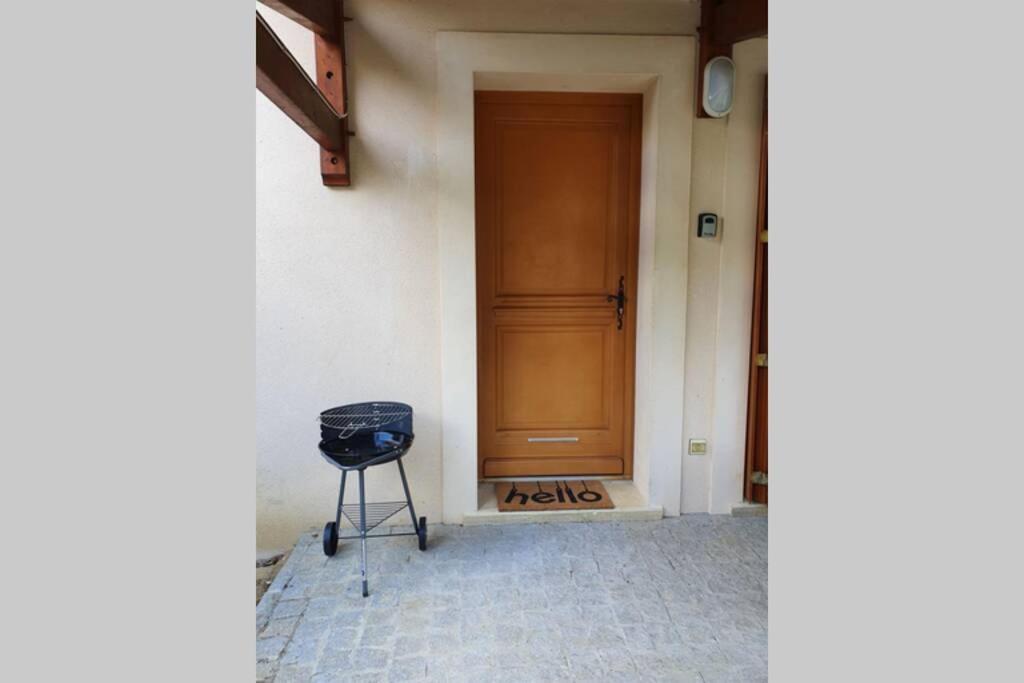 Sarlat - 24 - L'Appartement D'Euphe Avec Piscine Екстериор снимка